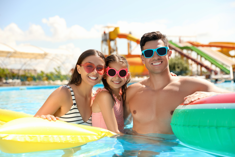 Family enjoying a day at the best waterparks in Wisconsin Dells